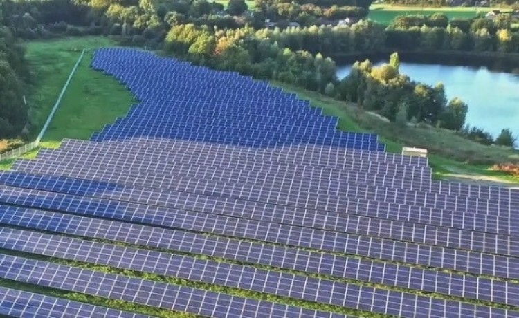 Huawei, 10 trend nel fotovoltaico per il 2025