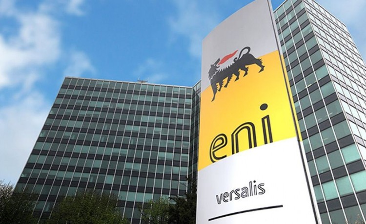 Versalis (Eni) si impegna per il riciclo della plastica