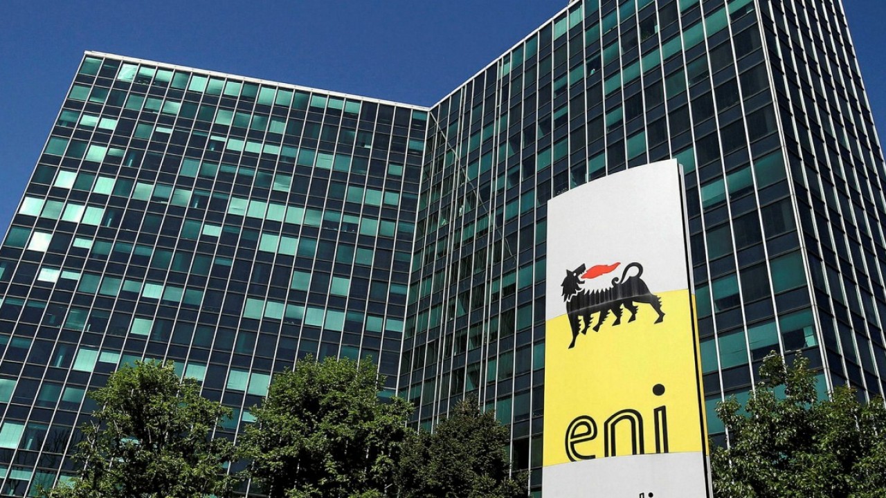 Eni: si riorganizza per puntare sempre di più sulla transizione energetica