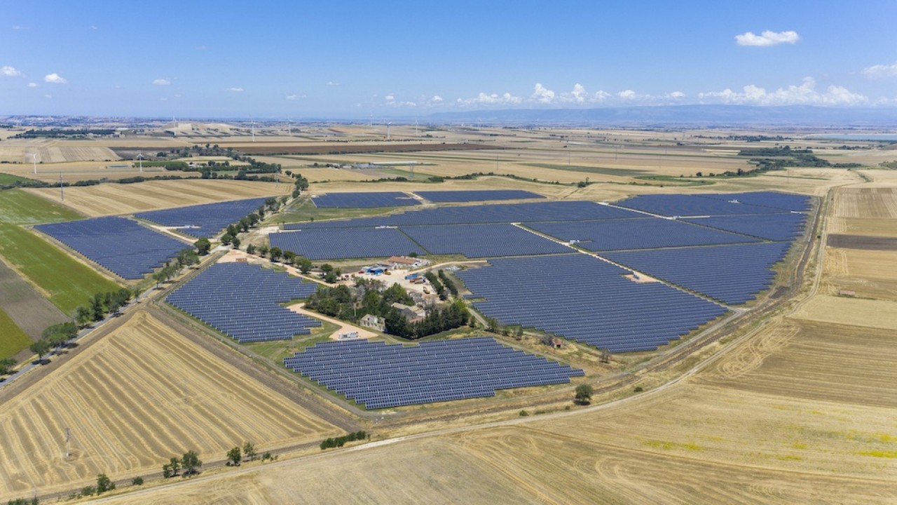 Collegato alla rete il più grande parco fotovoltaico italiano