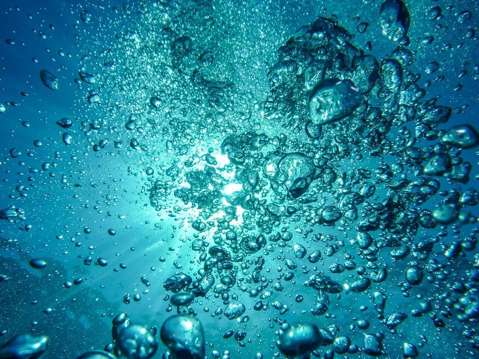 Contrastare la scarsità d’acqua grazie alla dissalazione su scala industriale