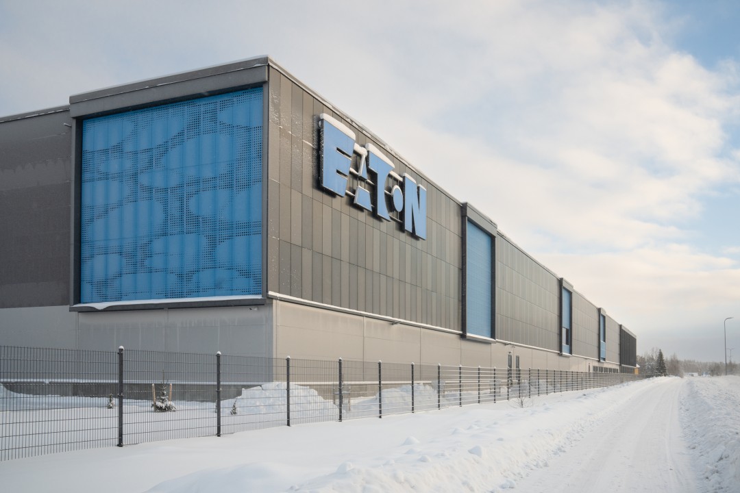 Eaton apre un nuovo impianto produttivo in Finlandia