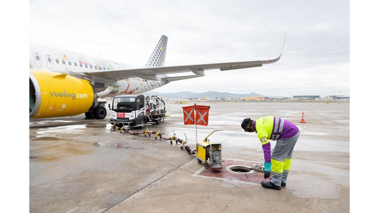 Vueling promuove lo sviluppo di un carburante sostenibile per l'aviazione (SAF) ricavato dai liquami